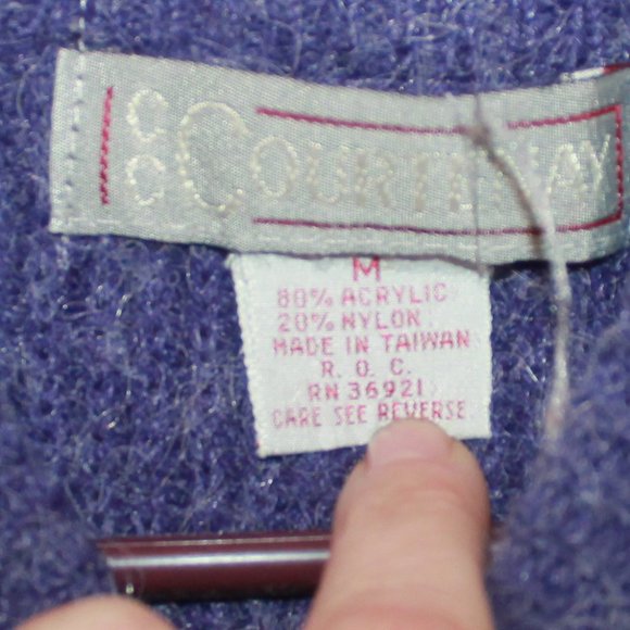 CLOSET CLOSING, last weekeend!! 3 Piece Purple Knit sweater suit - Picture 3 of 7